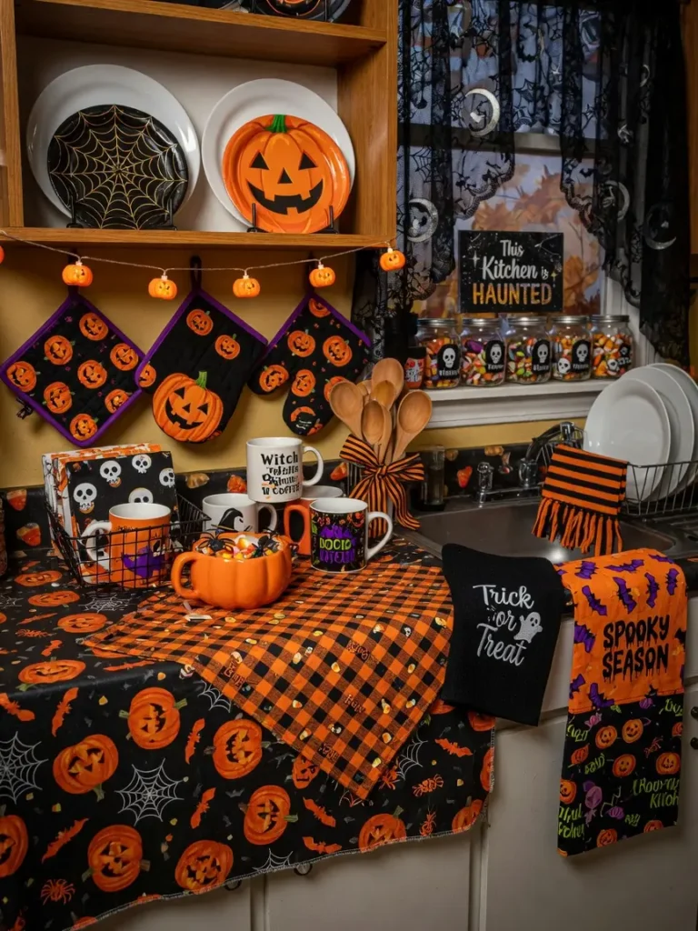 Halloween Kitchen Decor